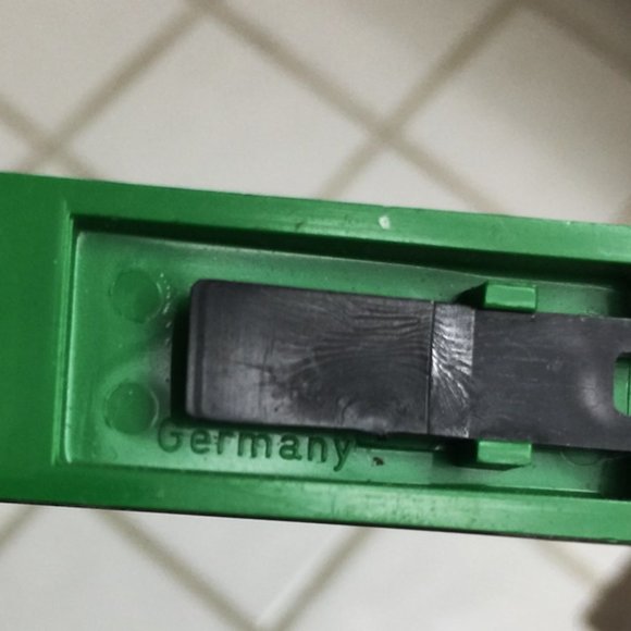 Vintage Titch Stapler Tiny Mini Small Green Black Plastic Germany 3 1/2" - Picture 7 of 9